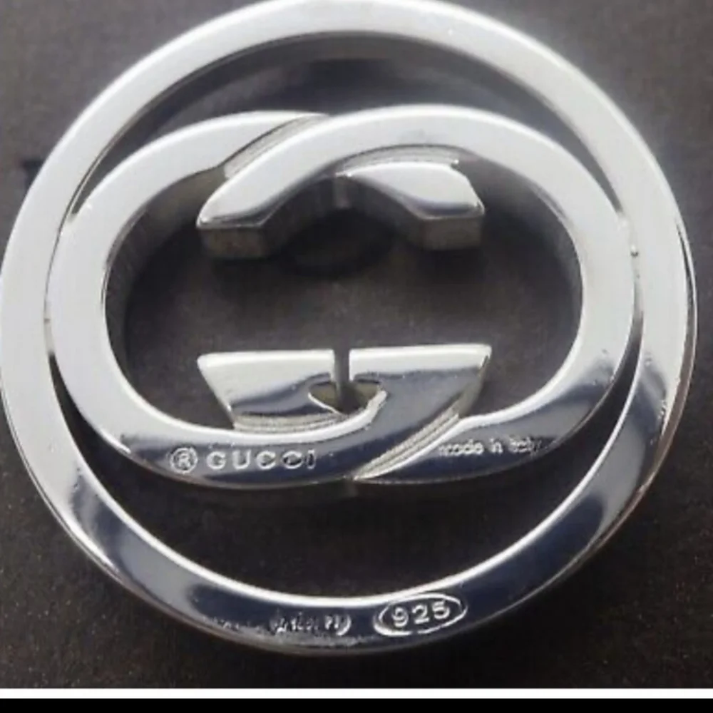 Stunning Gucci Luxury Necklace 925 Sterling Silver 21 inch long 💓